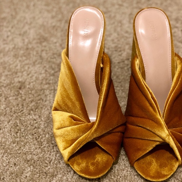 Mustard mules heels Clearance